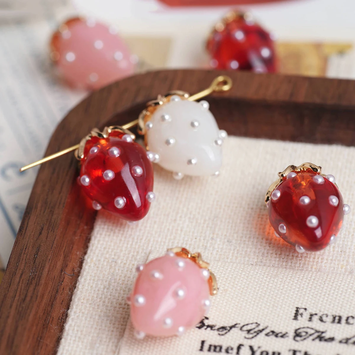 3D Printing And Additive Manufacturing - 2Pcs Color Print 3D Cartoon Strawberry